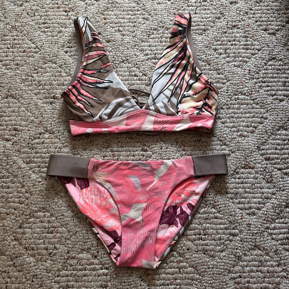 Maaji 4-Way-Wear Bikini Set - image 1